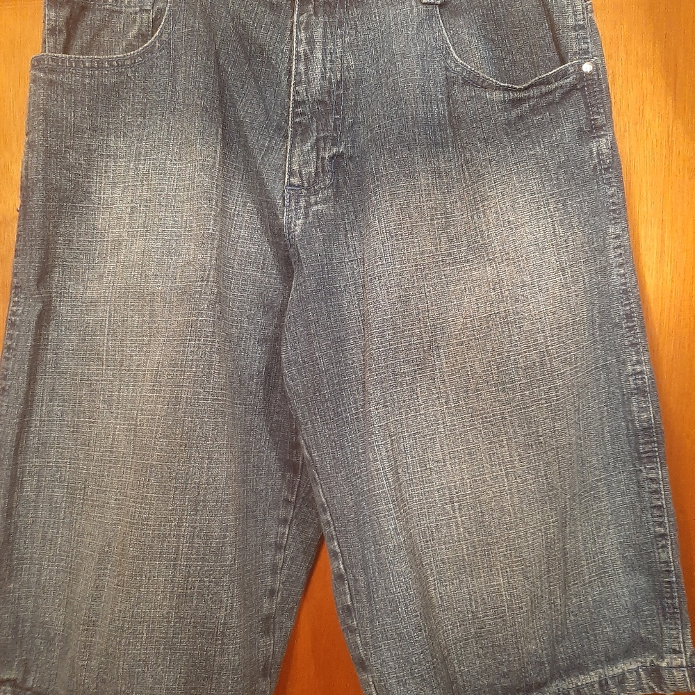 Men Clothes - Picture 9 of 16
